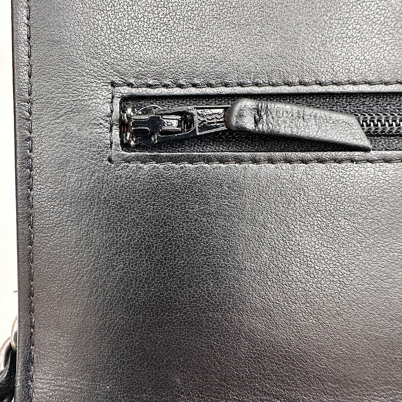 Wallet on chain 2.55 chevron