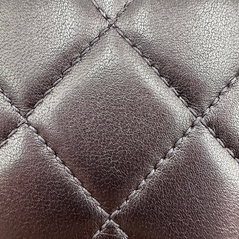 Chanel Raisin Wallet on chain Chanel classique agneau raisin | Dressing des Alpilles ...