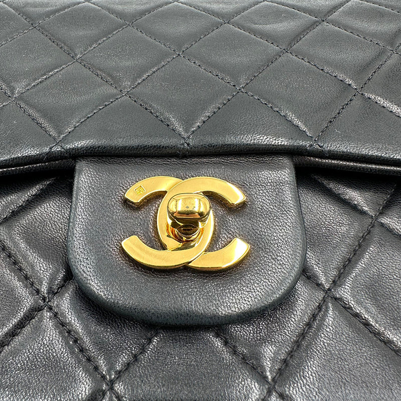 Timeless medium en cuir d’agneau noir