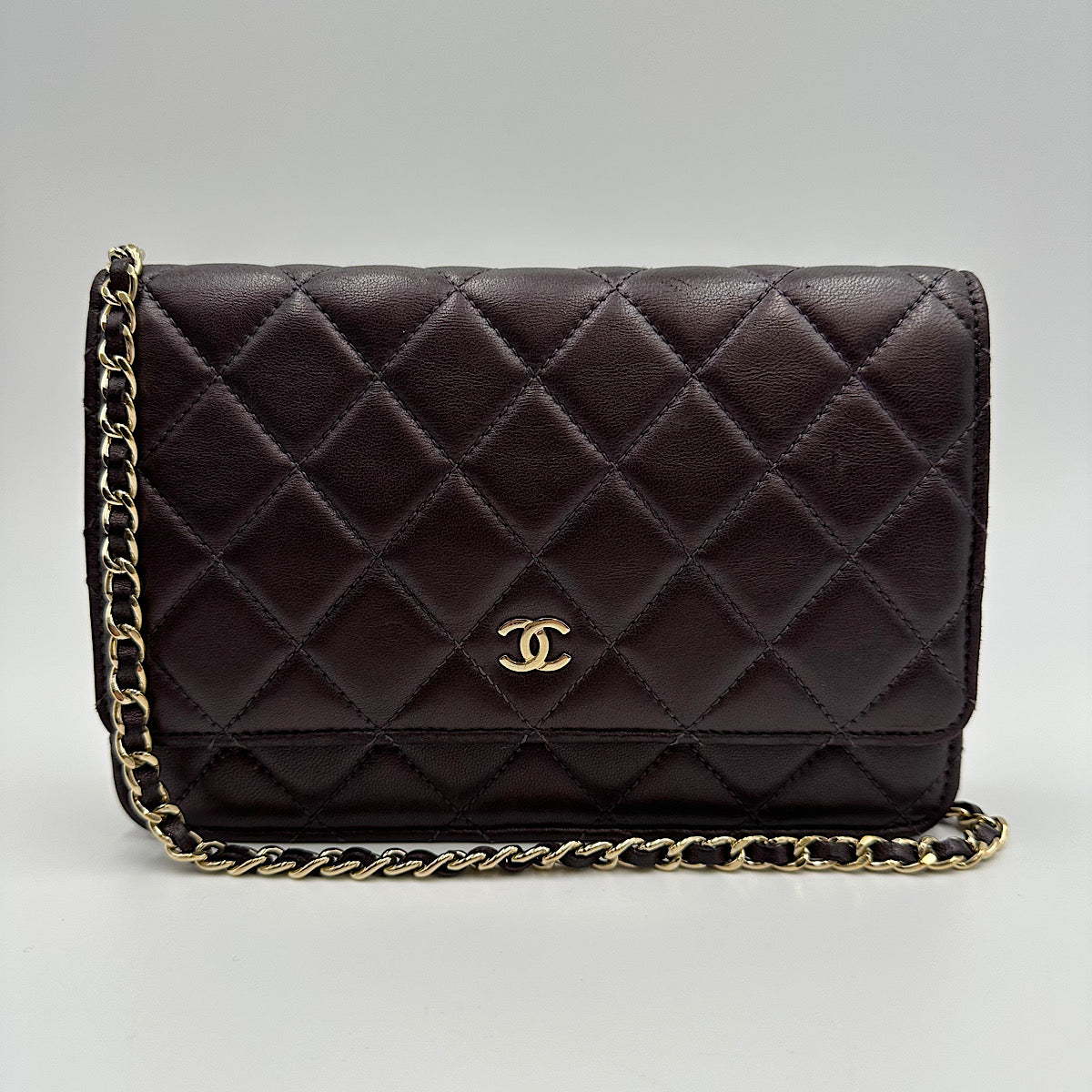 Chanel Raisin Wallet on chain Chanel classique agneau raisin | Dressing des Alpilles ...
