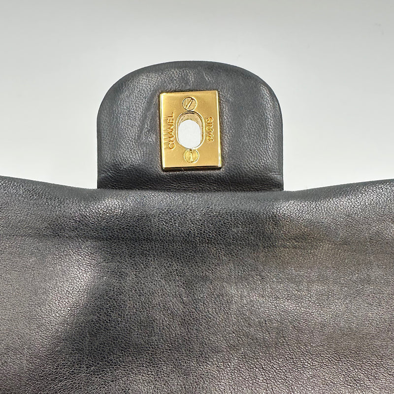 Timeless medium en cuir d’agneau noir
