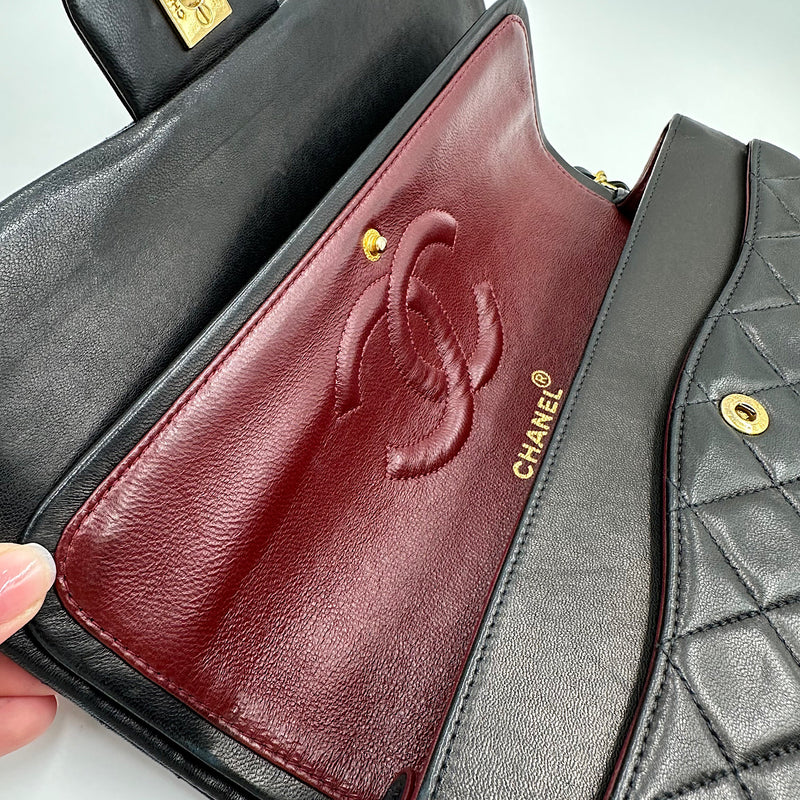 Timeless medium en cuir d’agneau noir