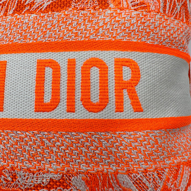 Petit coussin carré Toile de Jouy orange fluo