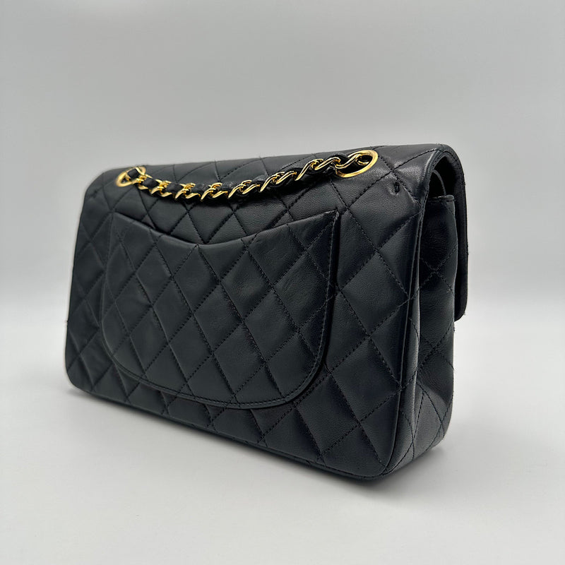 Timeless small agneau noir