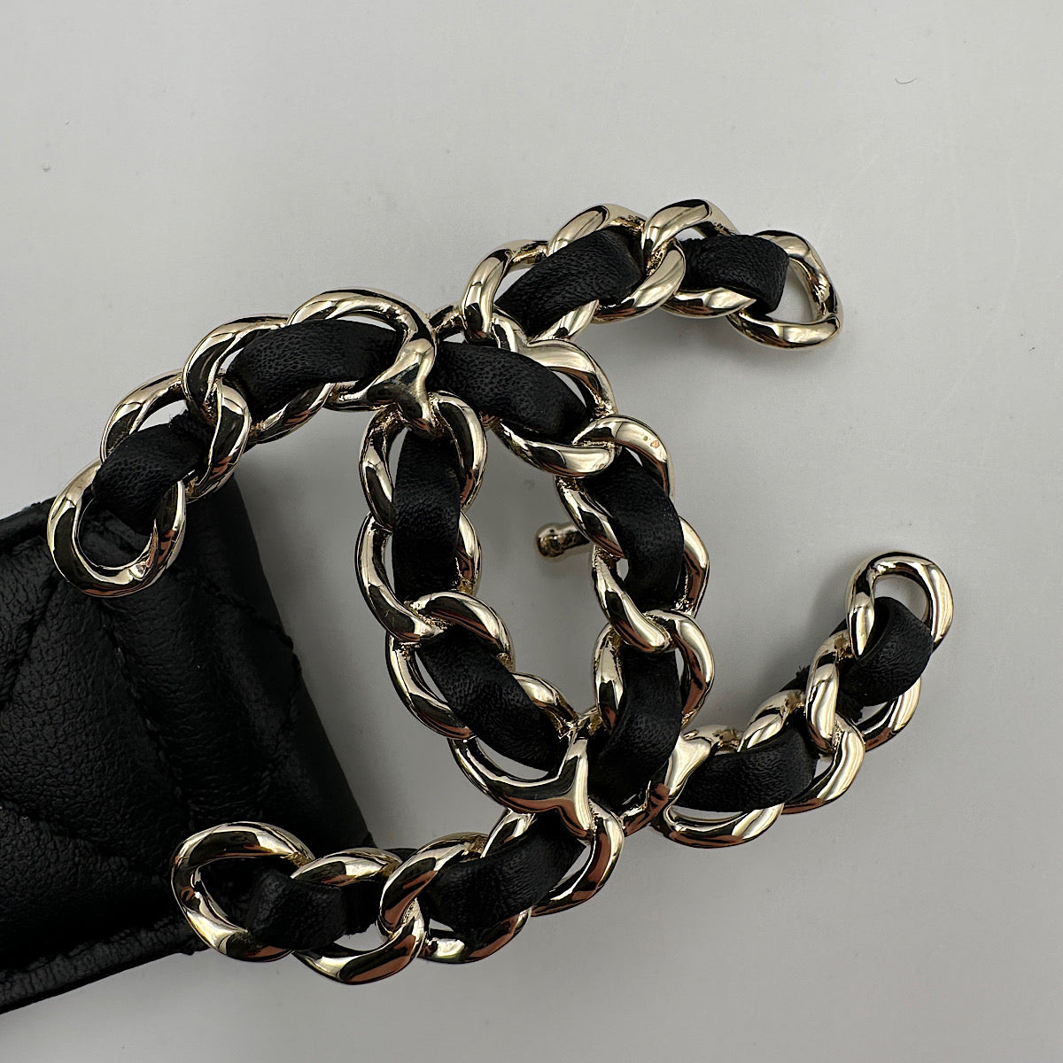 Ceinture Chanel 19 cuir de veau noir Le Dressing des Alpilles