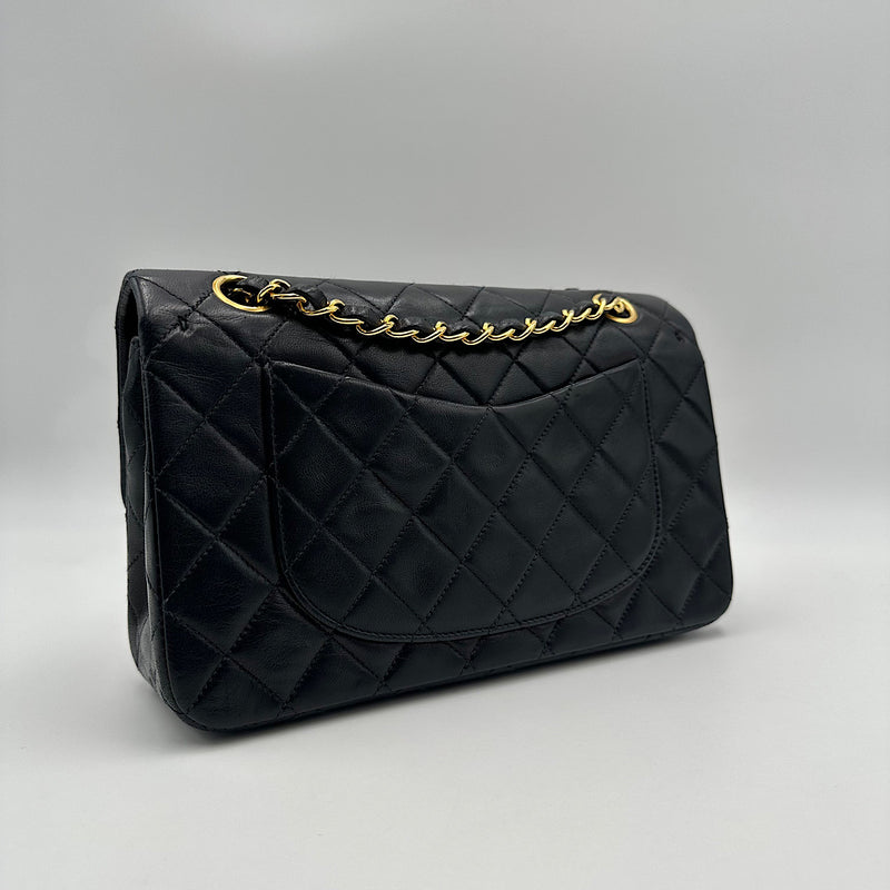 Timeless small agneau noir