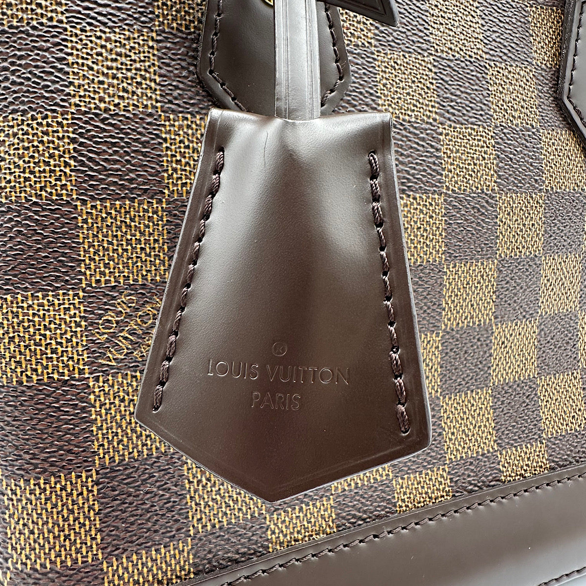 Sac Alma BB damier ébène Louis Vuitton Le Dressing des Alpilles
