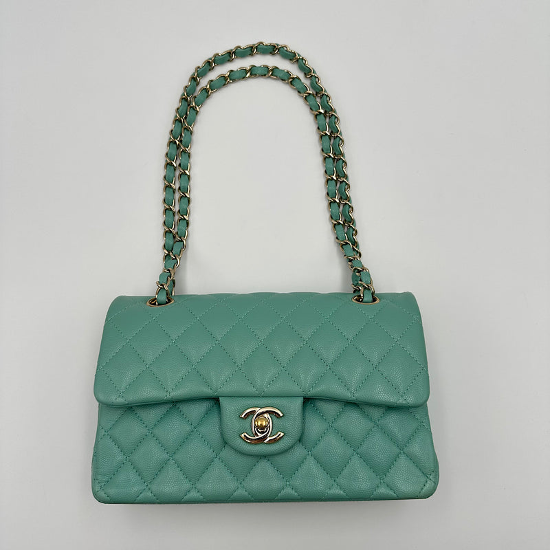 Timeless small caviar aigue-marine vert