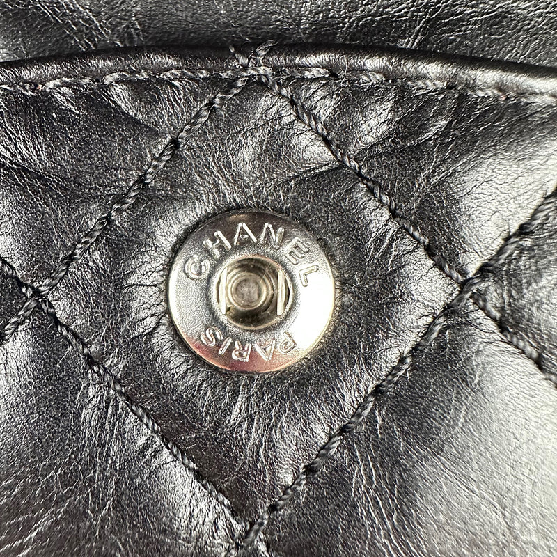 Mini 2.55 veau vieilli noir