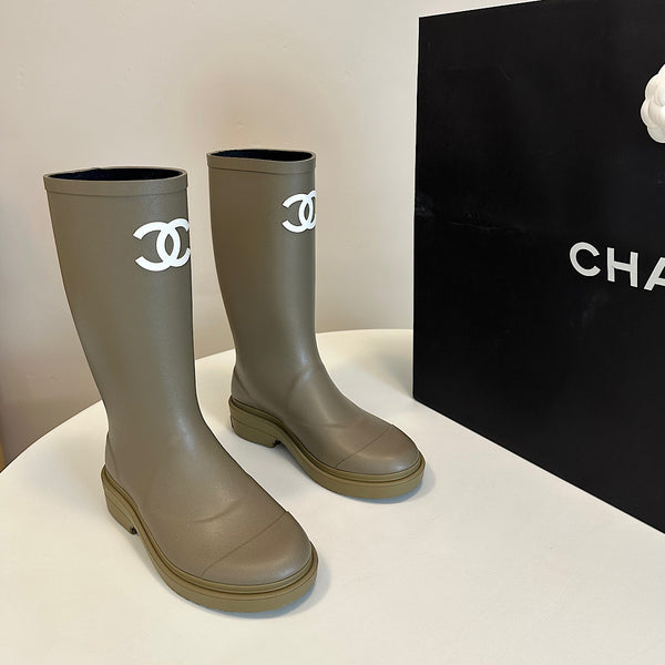 Bottes de pluie kaki T.36