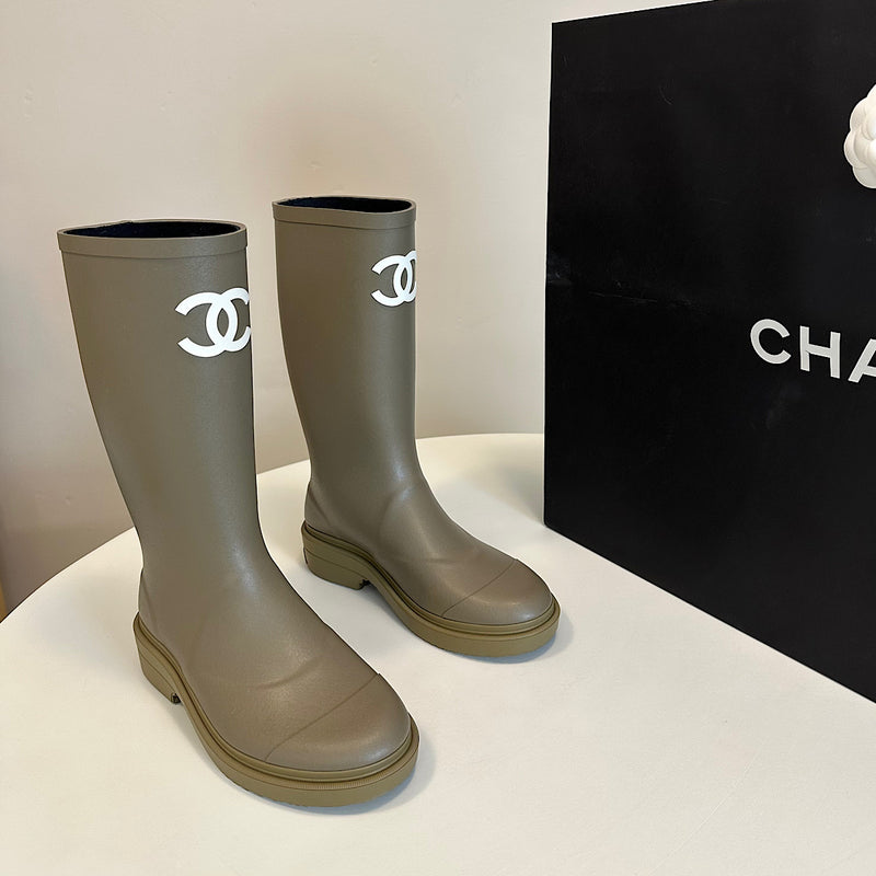 Bottes de pluie kaki T.36