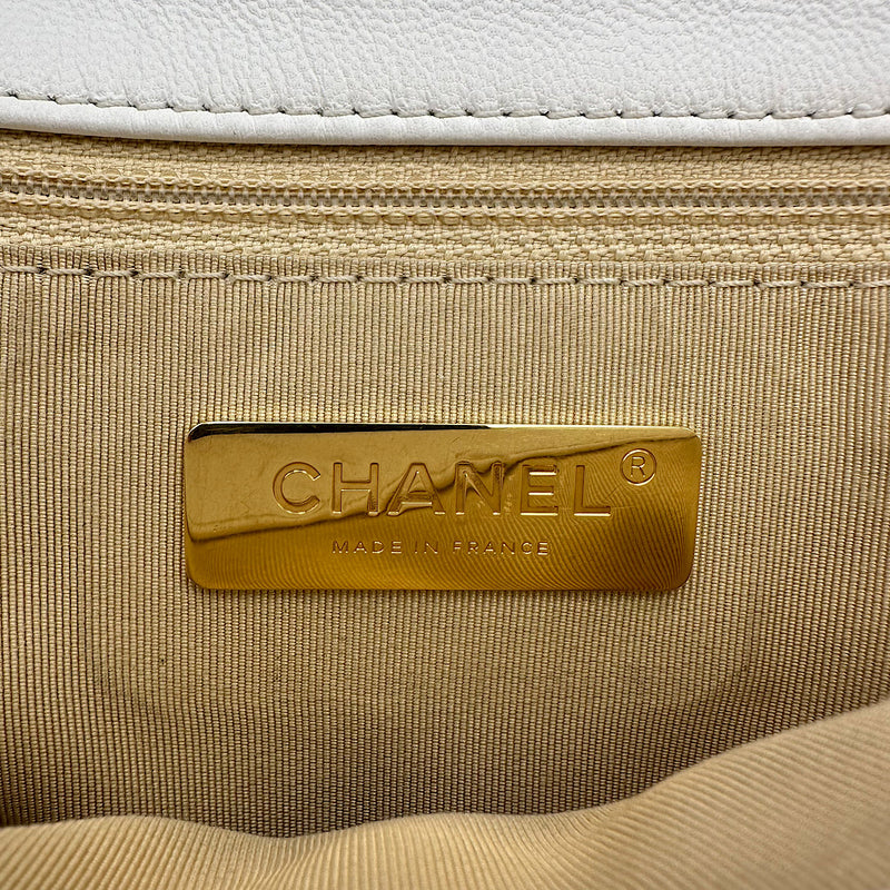 Sac Chanel 19 agneau blanc