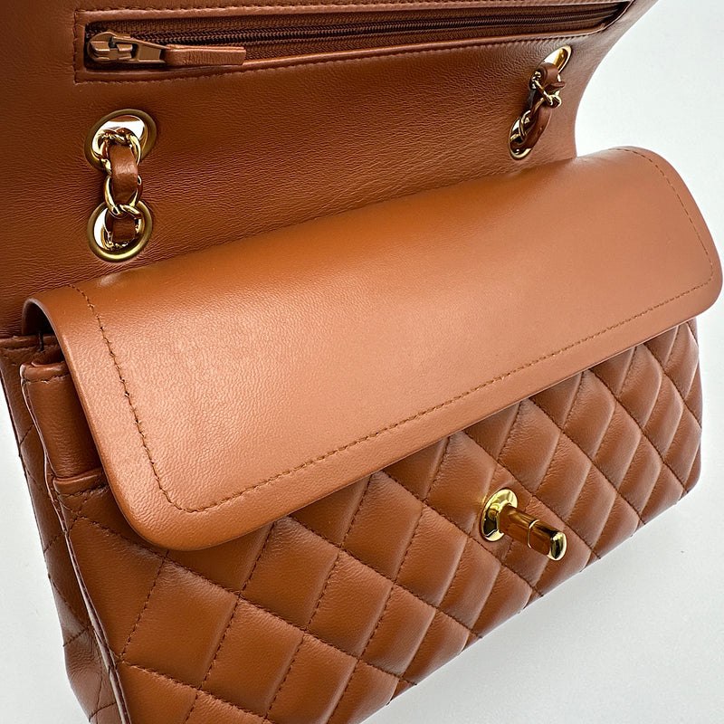 Timeless medium agneau caramel