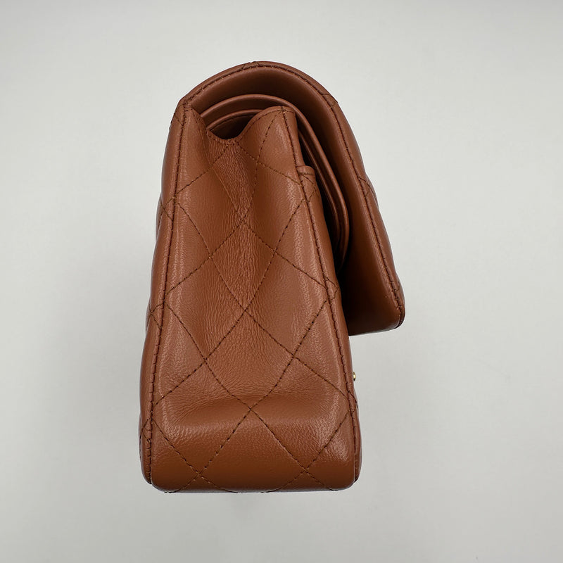 Timeless medium agneau caramel