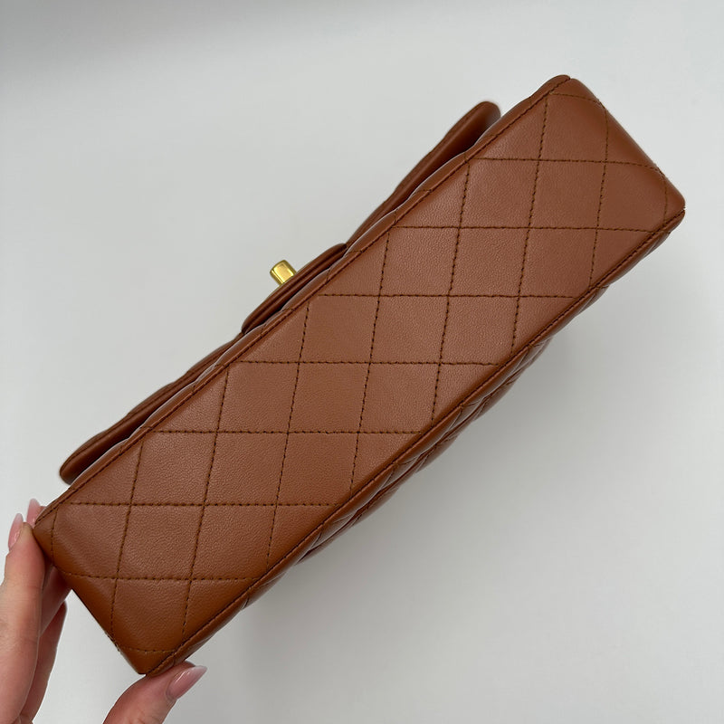Timeless medium agneau caramel