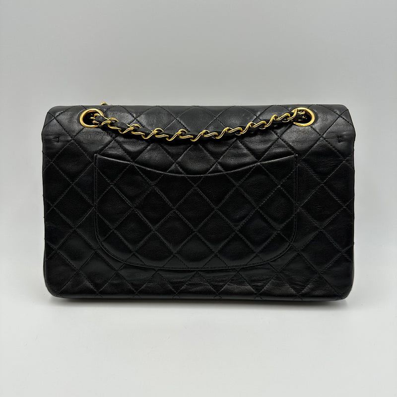 Timeless medium agneau noir et or